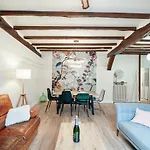 Les Mansardes : Duplex Champenois Typique Et Cosy Apartment Ay-Champagne