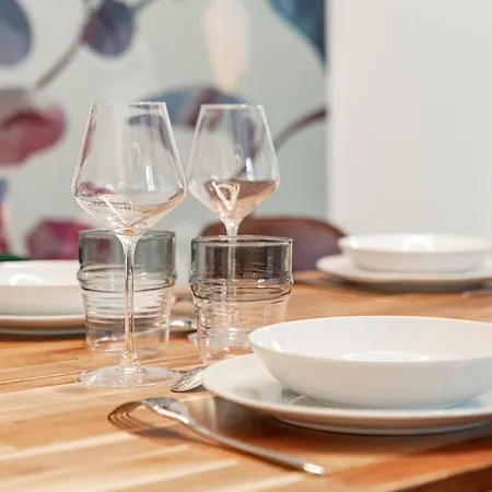 Апартаменты Les Mansardes : Duplex Champenois Typique Et Cosy